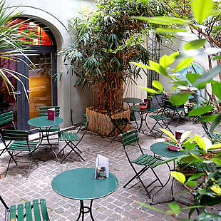Innenhof Café 1842